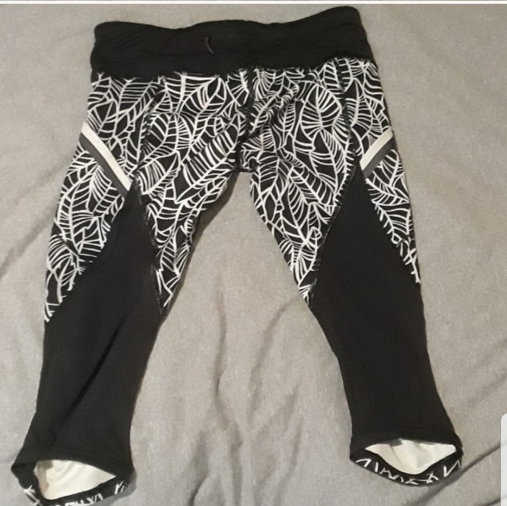 Lululemon crop leggings